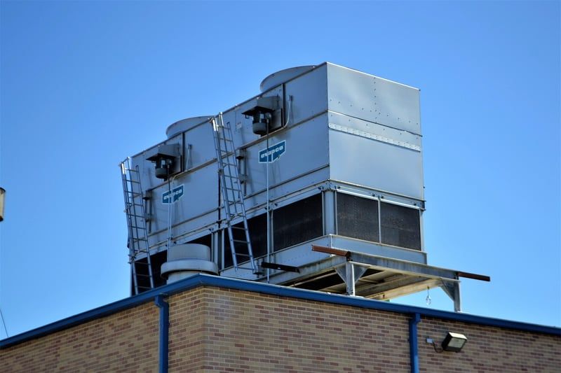 Protégez votre climatiseur extérieur en 2026 : astuces pour une efficacité durable