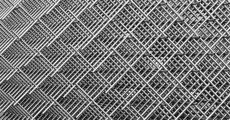Acier, aluminium, tube rond ou carré : ce qui change réellement